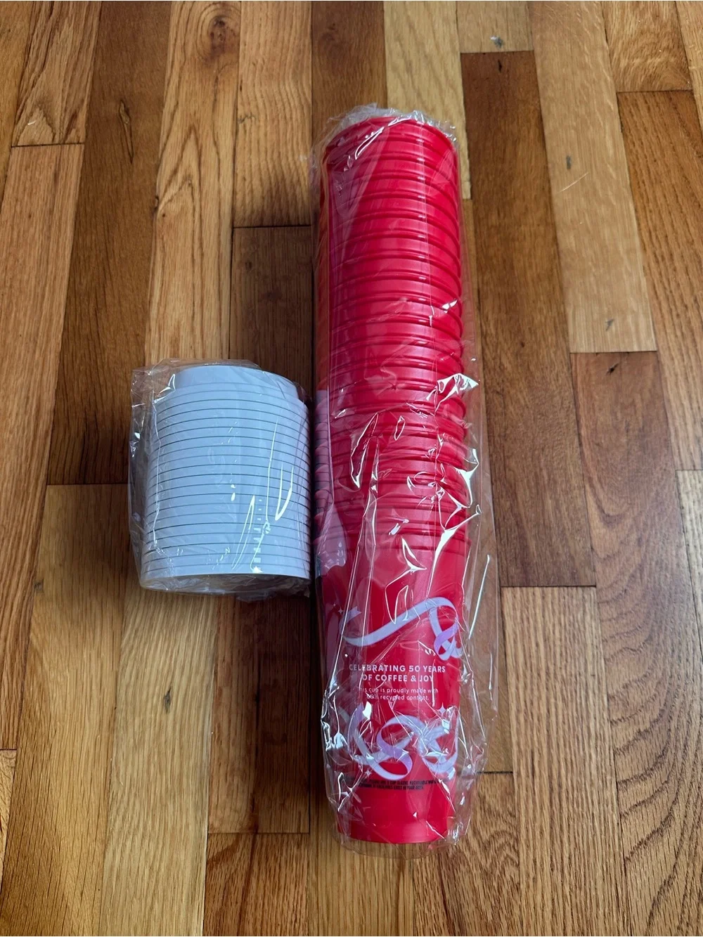 Starbucks 2021 Red Holiday Plastic Cups - 20 Pack 16oz